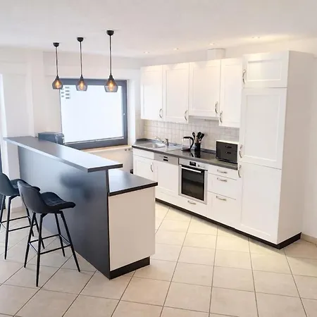 5-star Relax & Work With Your Family Apartman Solingen