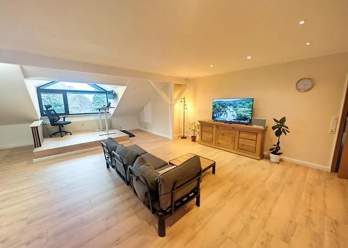 5-star Relax & Work With Your Family Appartement Solingen